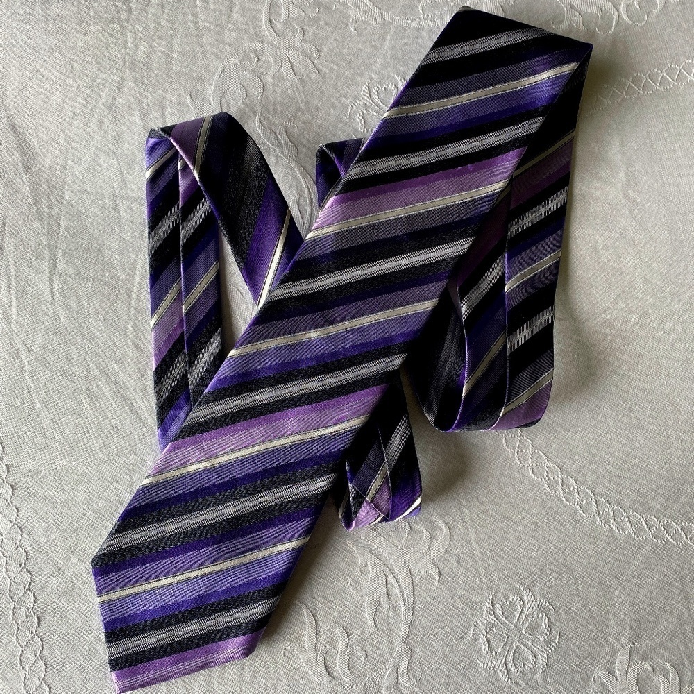 Kenneth Cole Reaction 100% Silk Tie Multicolor Stripe Office Wedding‎ Business